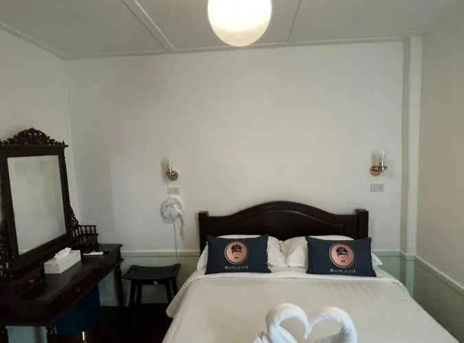 Hotel Roomquest Rim Praya Dinsor Road