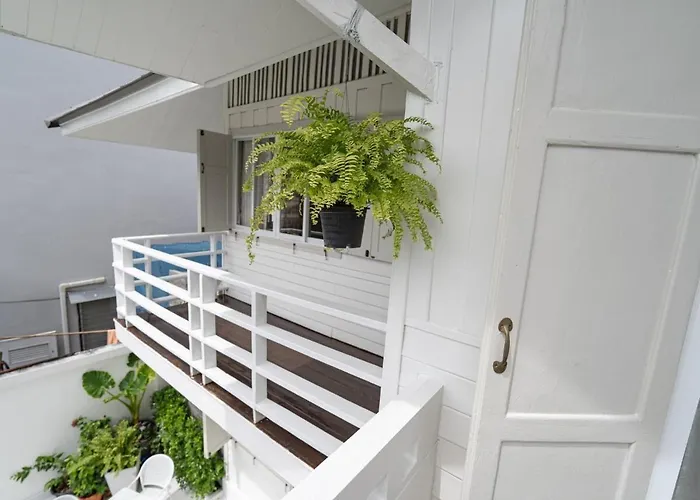 Hotel Roomquest Rim Praya Dinsor Road